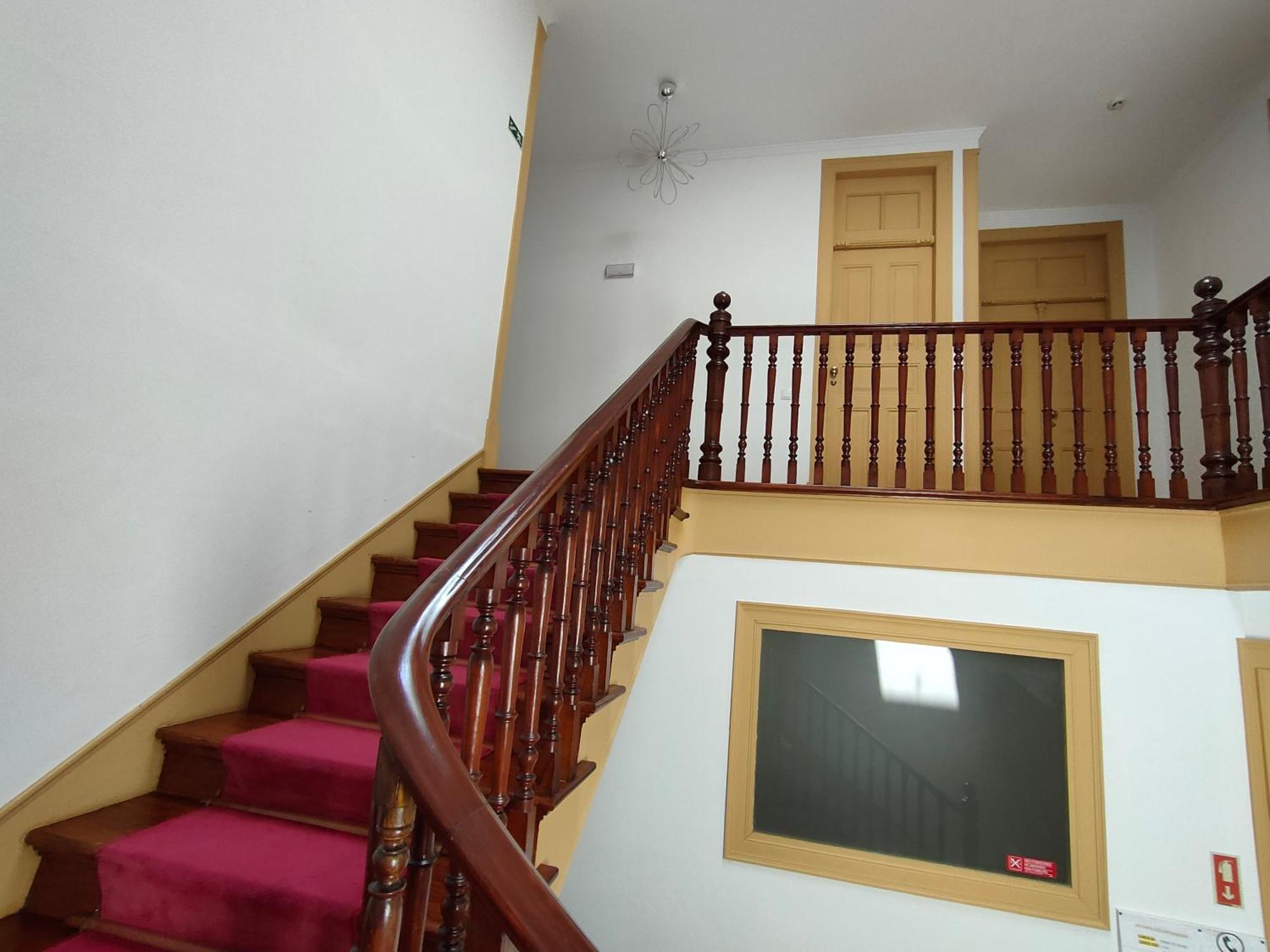 A Vianesa - Guest House เวียนา โด กัสเตโล ภายนอก รูปภาพ