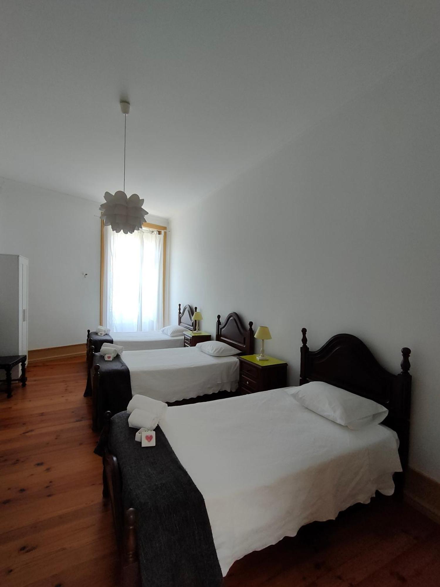 A Vianesa - Guest House เวียนา โด กัสเตโล ภายนอก รูปภาพ