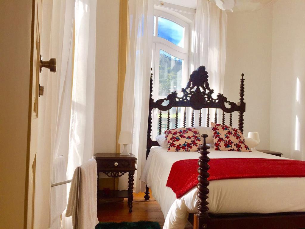 A Vianesa - Guest House เวียนา โด กัสเตโล ภายนอก รูปภาพ